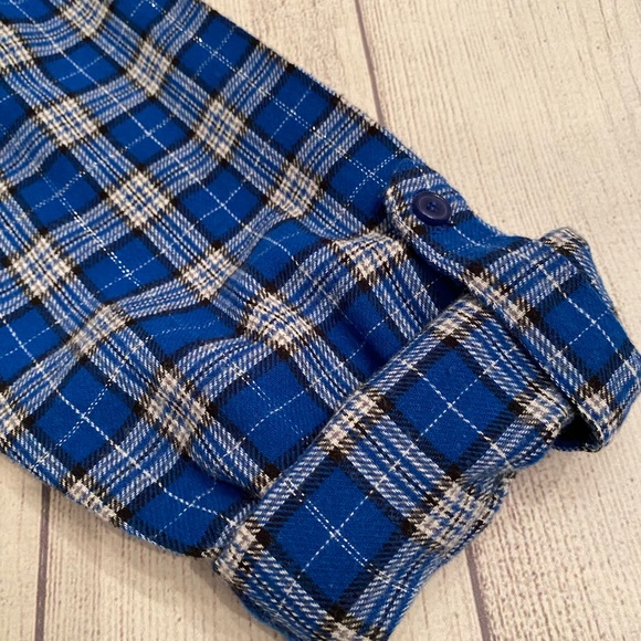 University of Kentucky Sleep Shirt - Picture 5 of 11